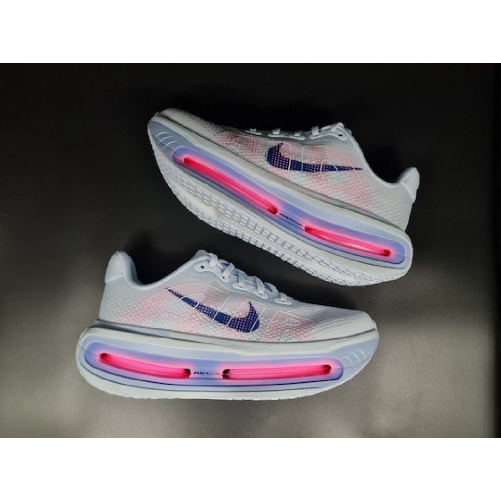 Nike Vomero Premium Blue Tint (Womenâs). Size 6.5 - Hm5973-400